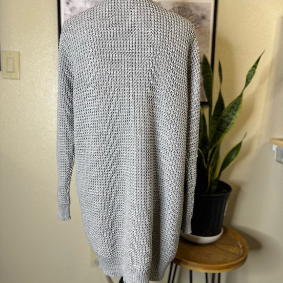 Cozy Gray Women's Cardigan - Picture 3 of 5